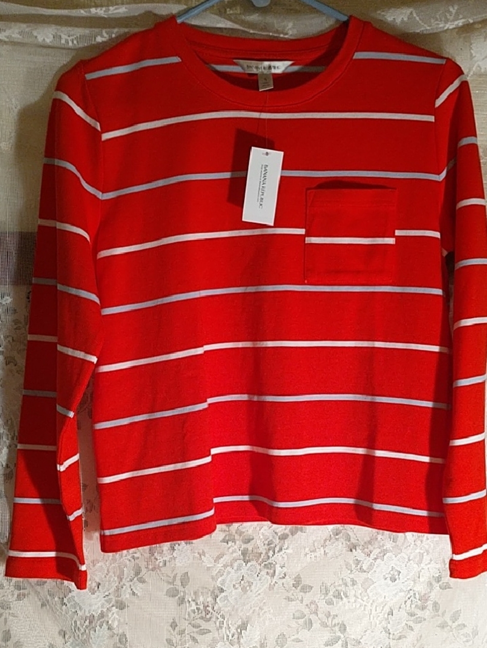 NET Banana Republic Red Striped Long Sleeve Pocket Tee Sz Small